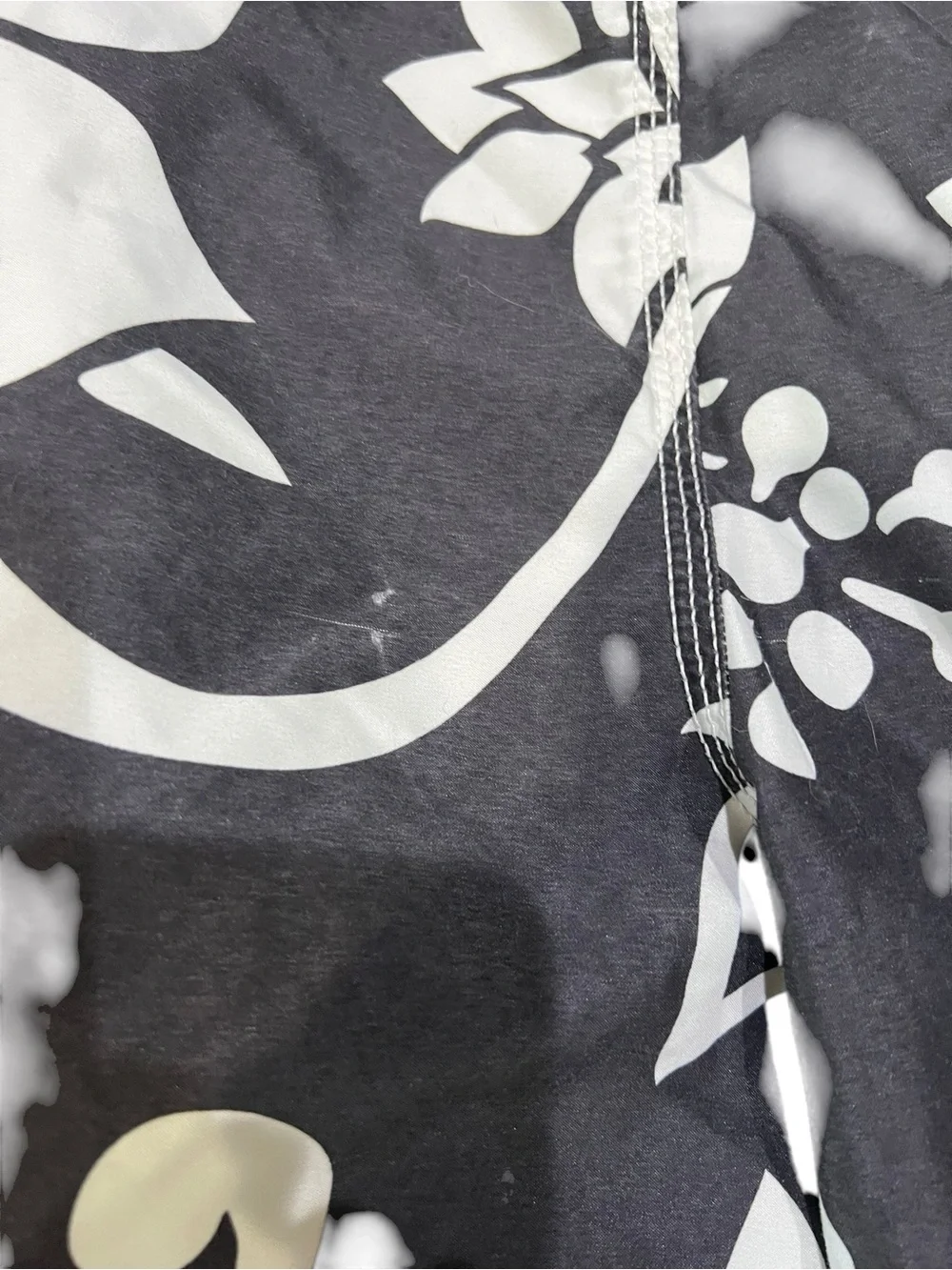 Old Navy Large Men's Black Floral Swim Board Shorts with White Hibiscus Print